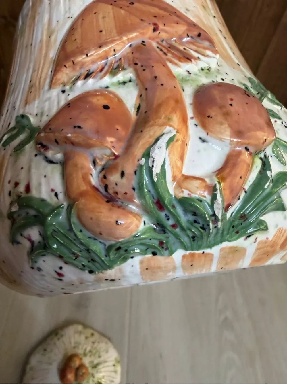 Arnels vintage ceramic